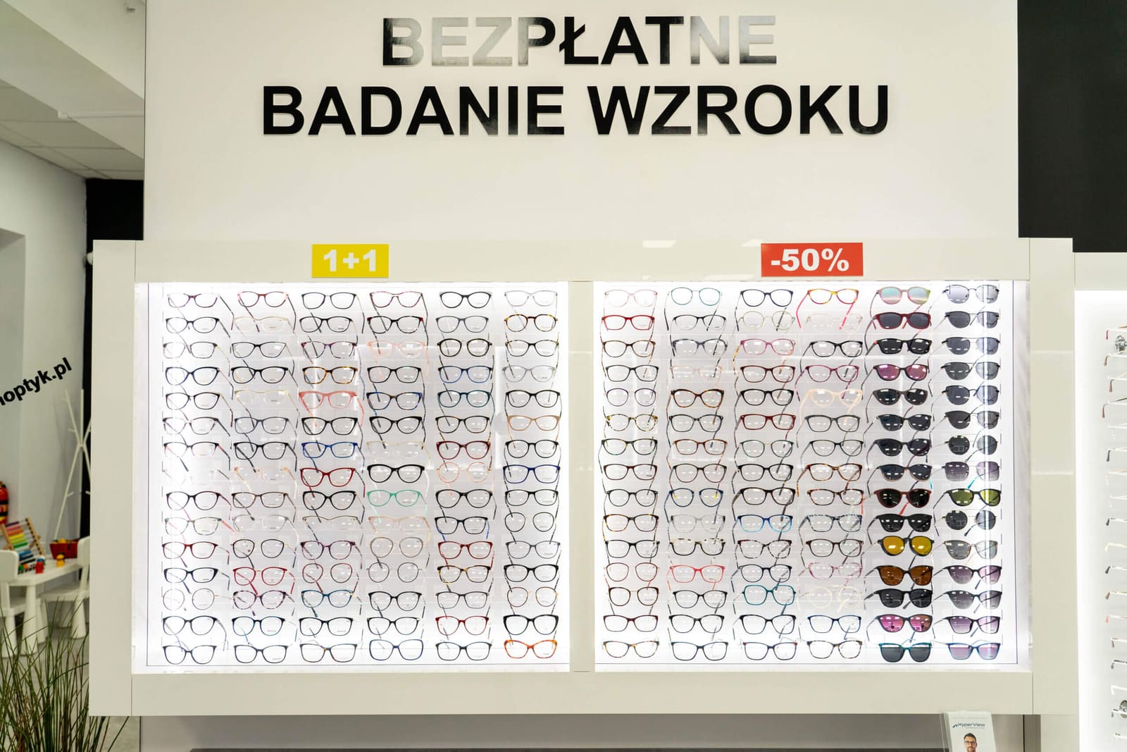 bezpłatne badanie wzroku, okulista, ortoptysta, badanie wzroku dzieci i dorosłych, visionoptyk swarzędz