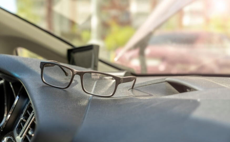 Okulary do prowadzenia samochodu - przeciwsłoneczne i zwykłe - salon VisionOptyk