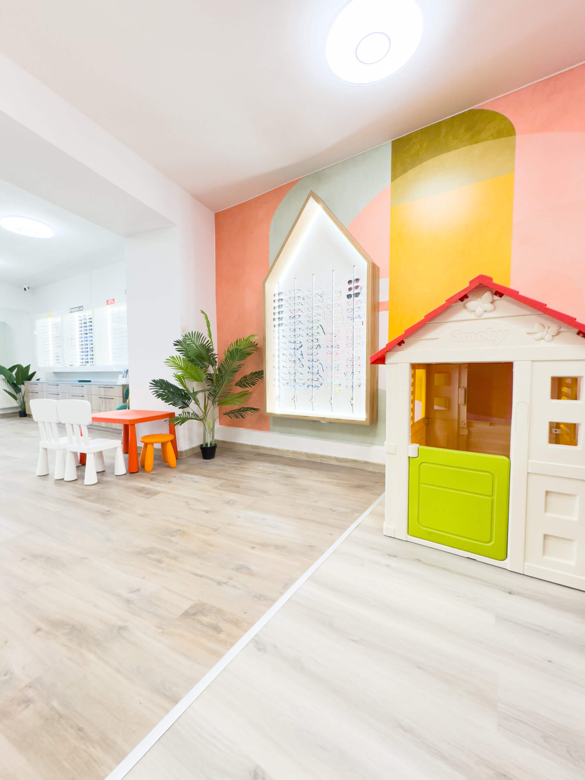Salon optyczny VisionOptyk w Turku