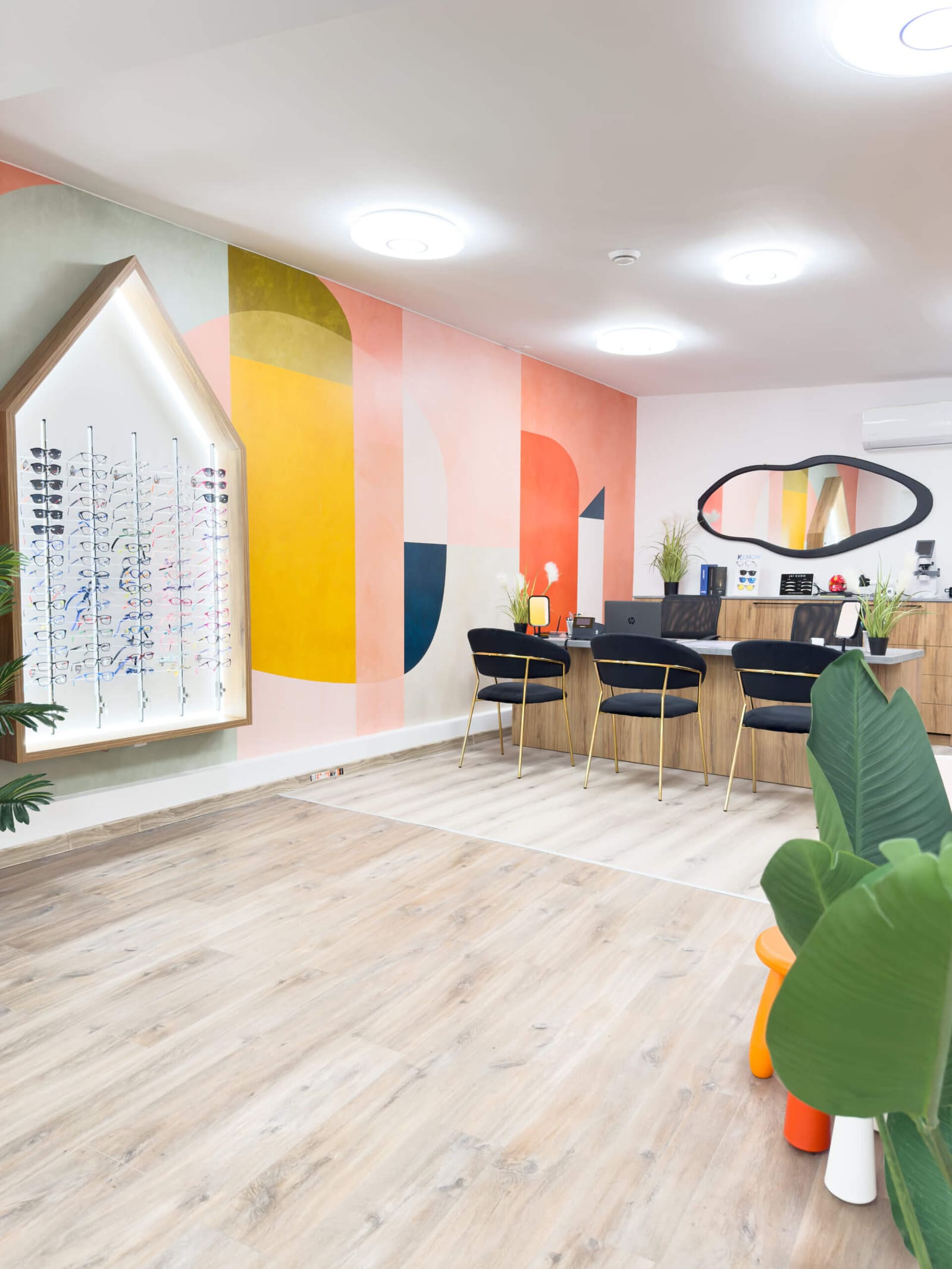Salon optyczny VisionOptyk w Turku